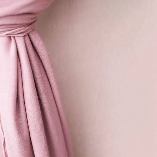 How to keep your hijab in place